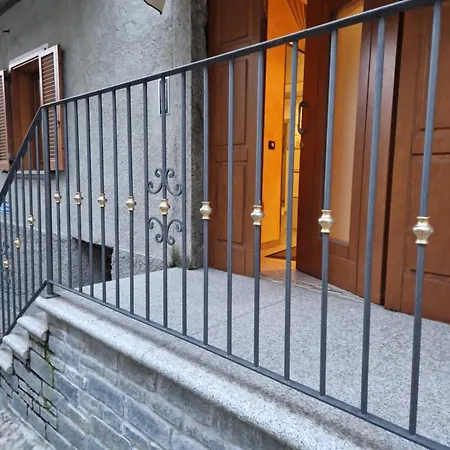 La Casa Di Gianna - Valle Camonica Edolo Exterior foto